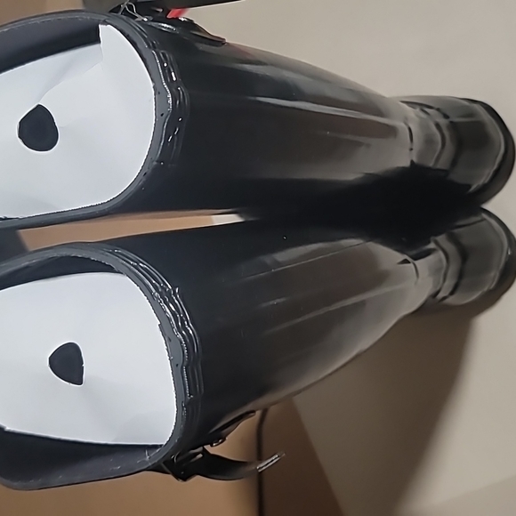 Hunter Original Tall Black Gloss Rainboots - Picture 3 of 6